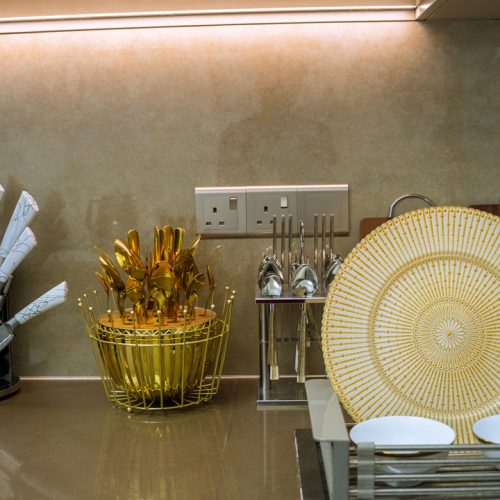 RubyGolf-–--Luxury--Apartment_kitchen_4