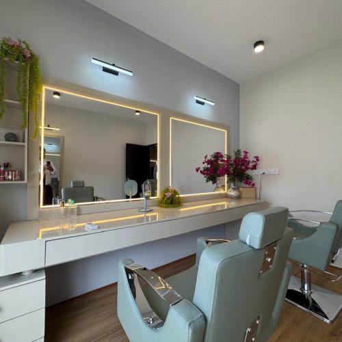 RubyGolf – Luxury Golf View Apartment- saloon_2
