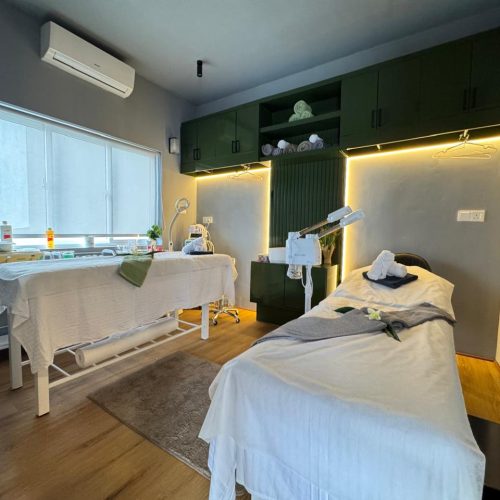 RubyGolf – Luxury Golf View Apartment- saloon_4